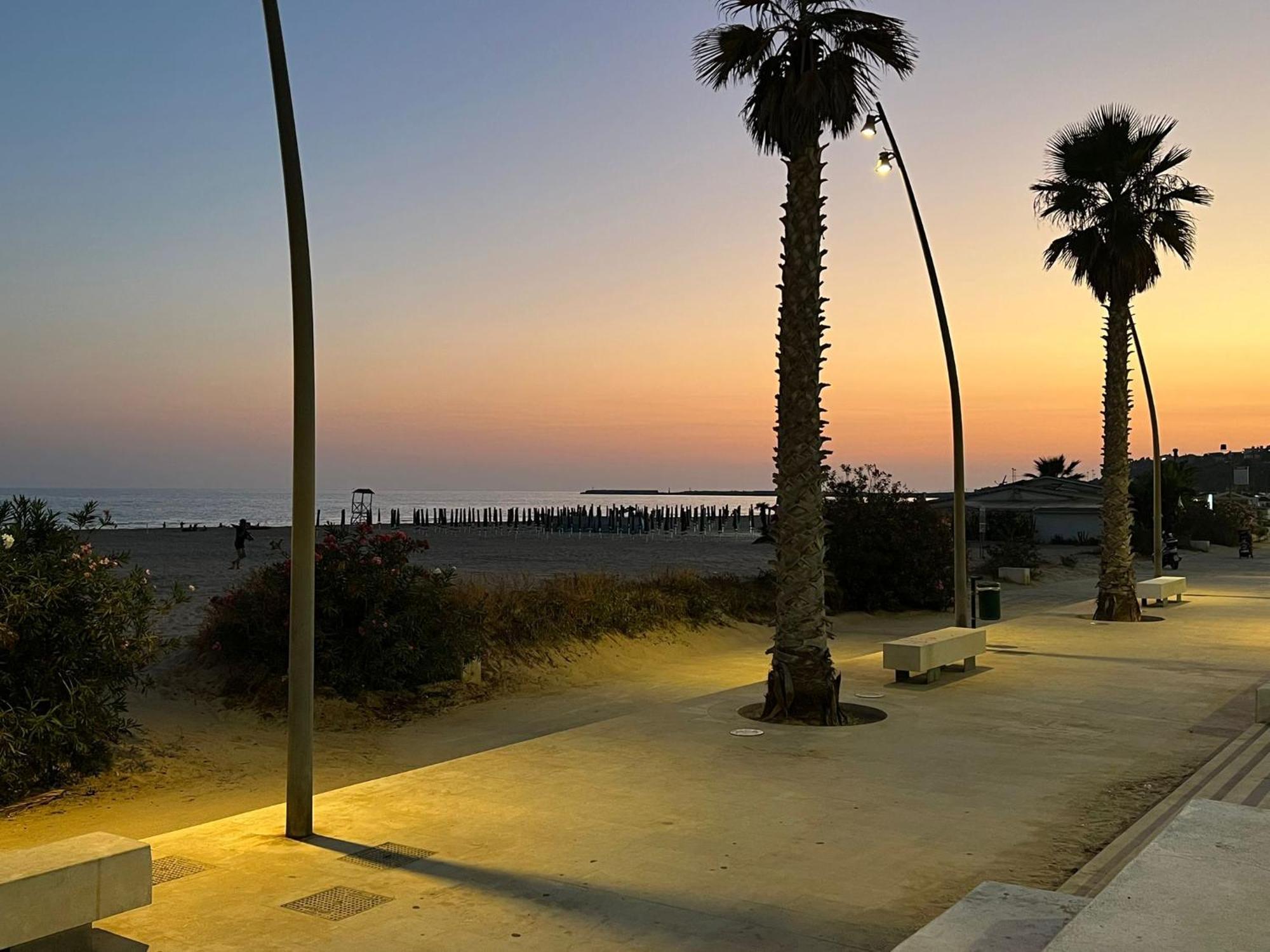 In Riva Al Mare Bed and Breakfast Gela Buitenkant foto