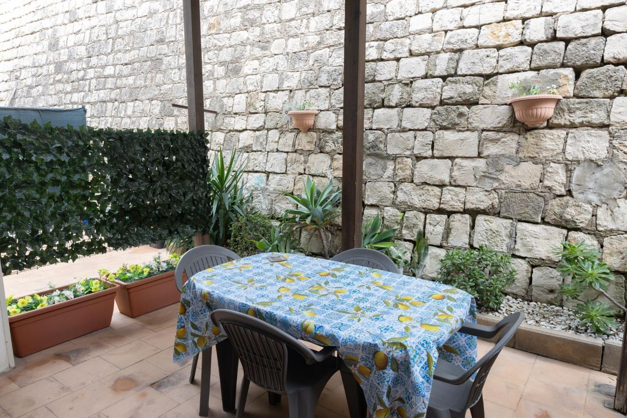 In Riva Al Mare Bed and Breakfast Gela Buitenkant foto